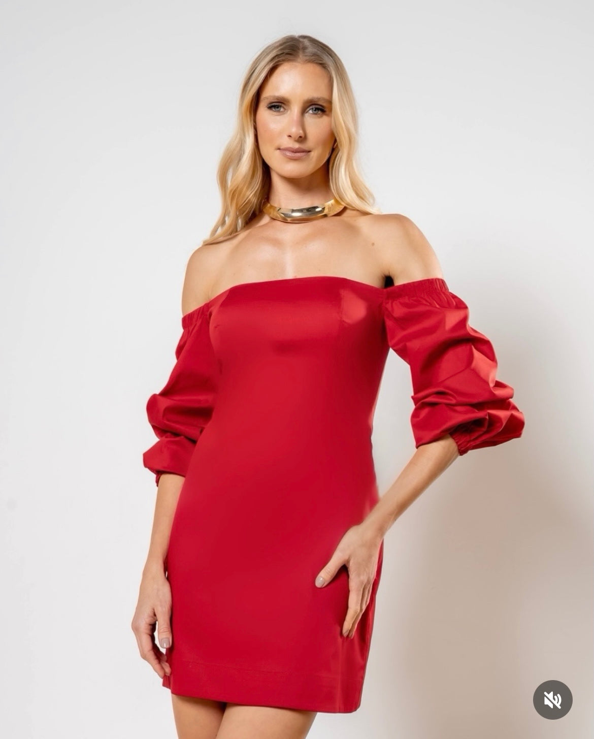 Vestido Curto Manga Bufante