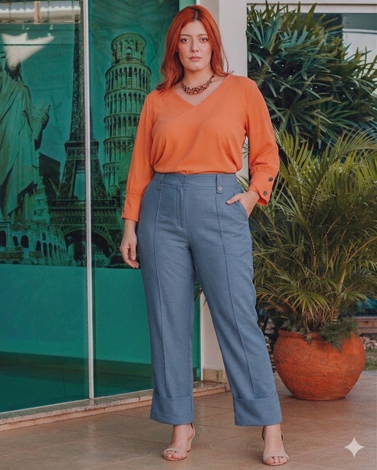 Calça Alfaiataria Azul Plus Size com Nervura