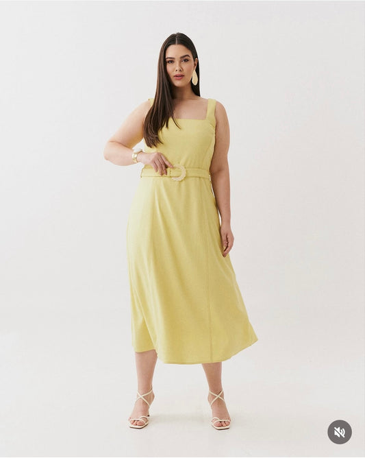 Vestido Mídi Alfaiataria Amarelo Manteiga com Cinto Detalhado