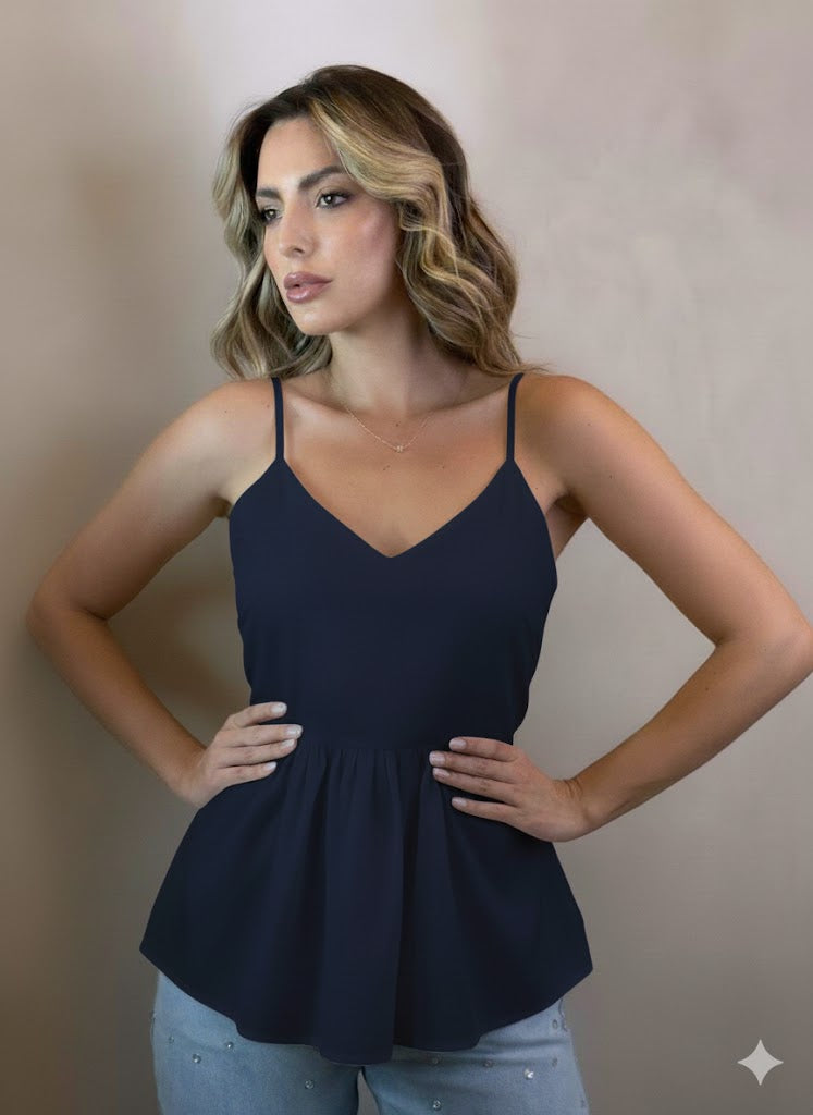 Blusa alça fina com regulagem cintura franzida