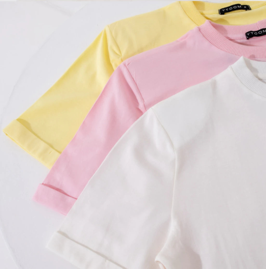 T-shirt com ombreira