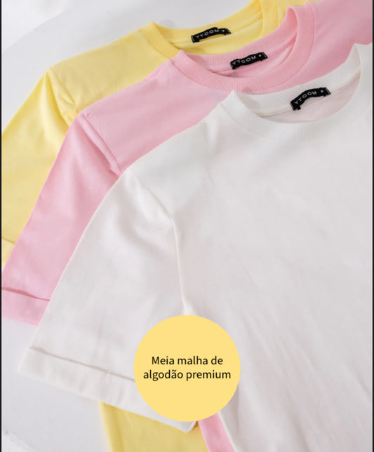 T-shirt com ombreira