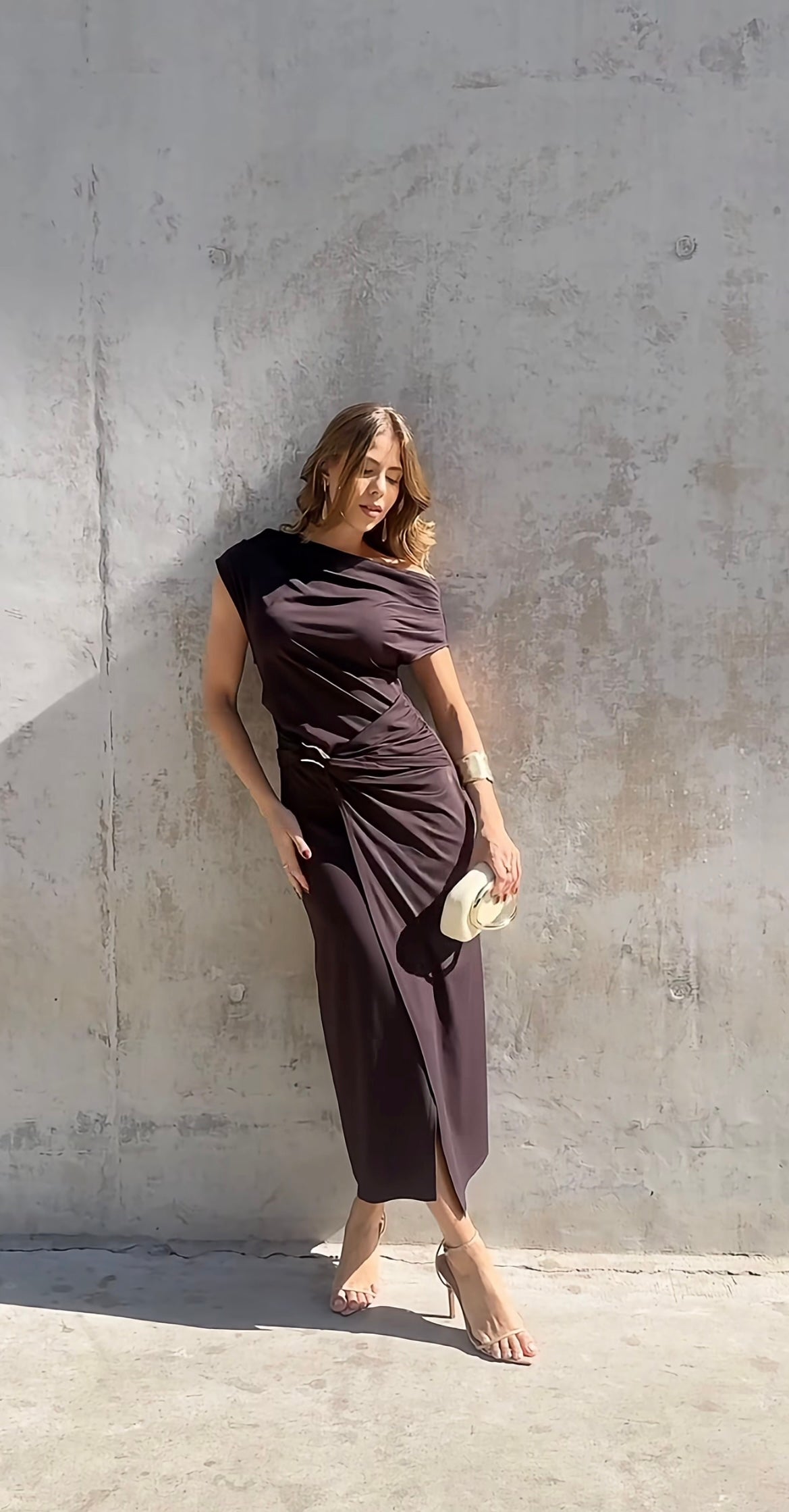 Vestido Longo em Jersey com fivela cintura