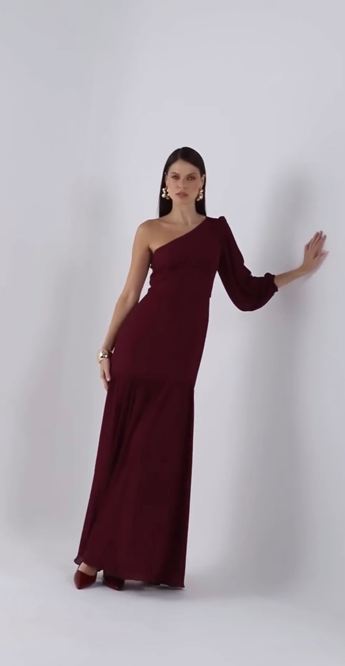 Vestido um ombro só