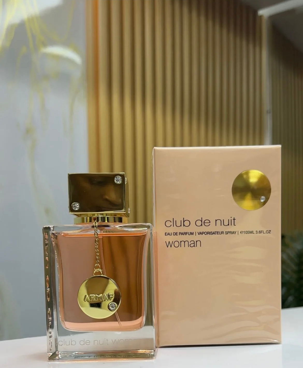 Club de nuit Woman