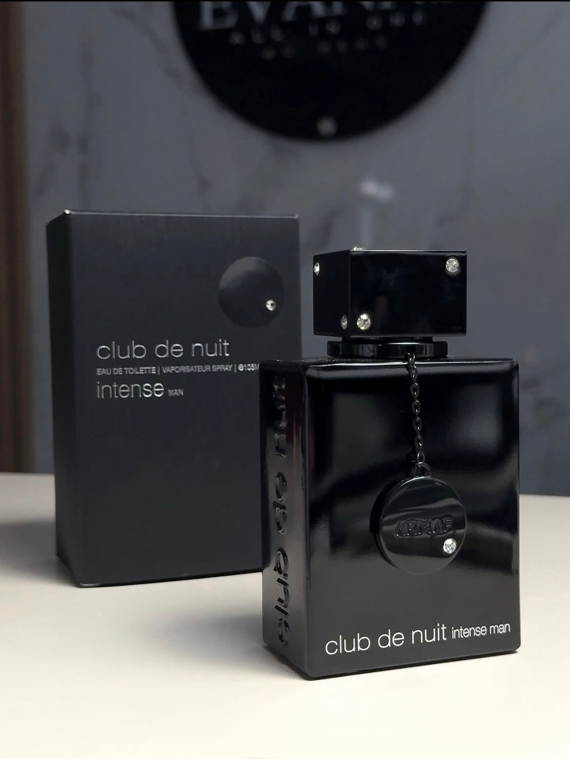 Club de nuit Intense