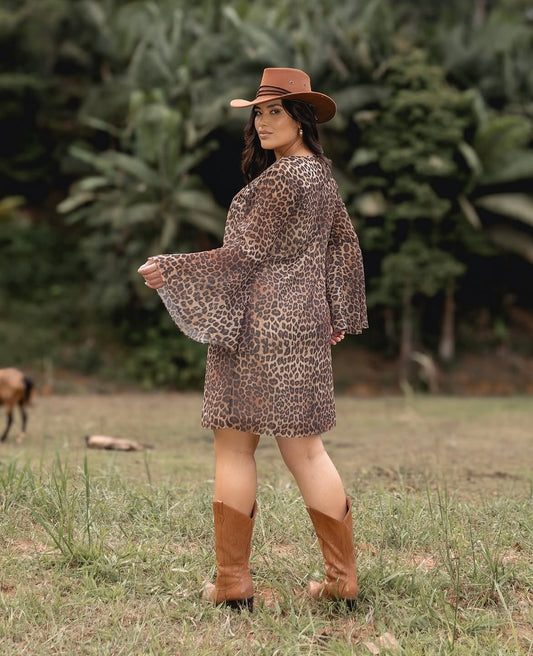Vestido Curto Animal Print com Manga Flare