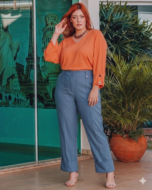 Calça Alfaiataria Azul Plus Size com Nervura