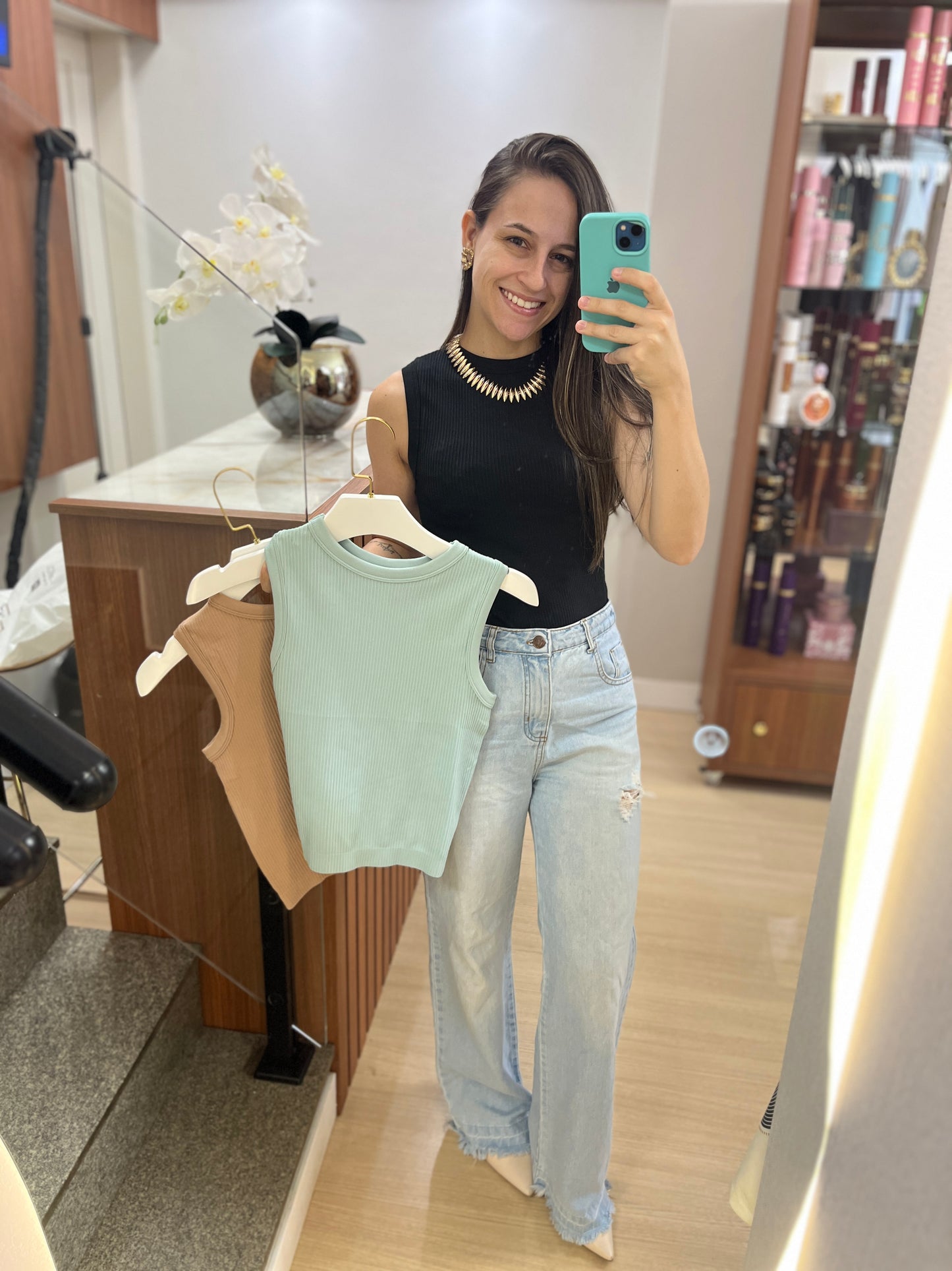 Blusa Regata Canelada Feminina