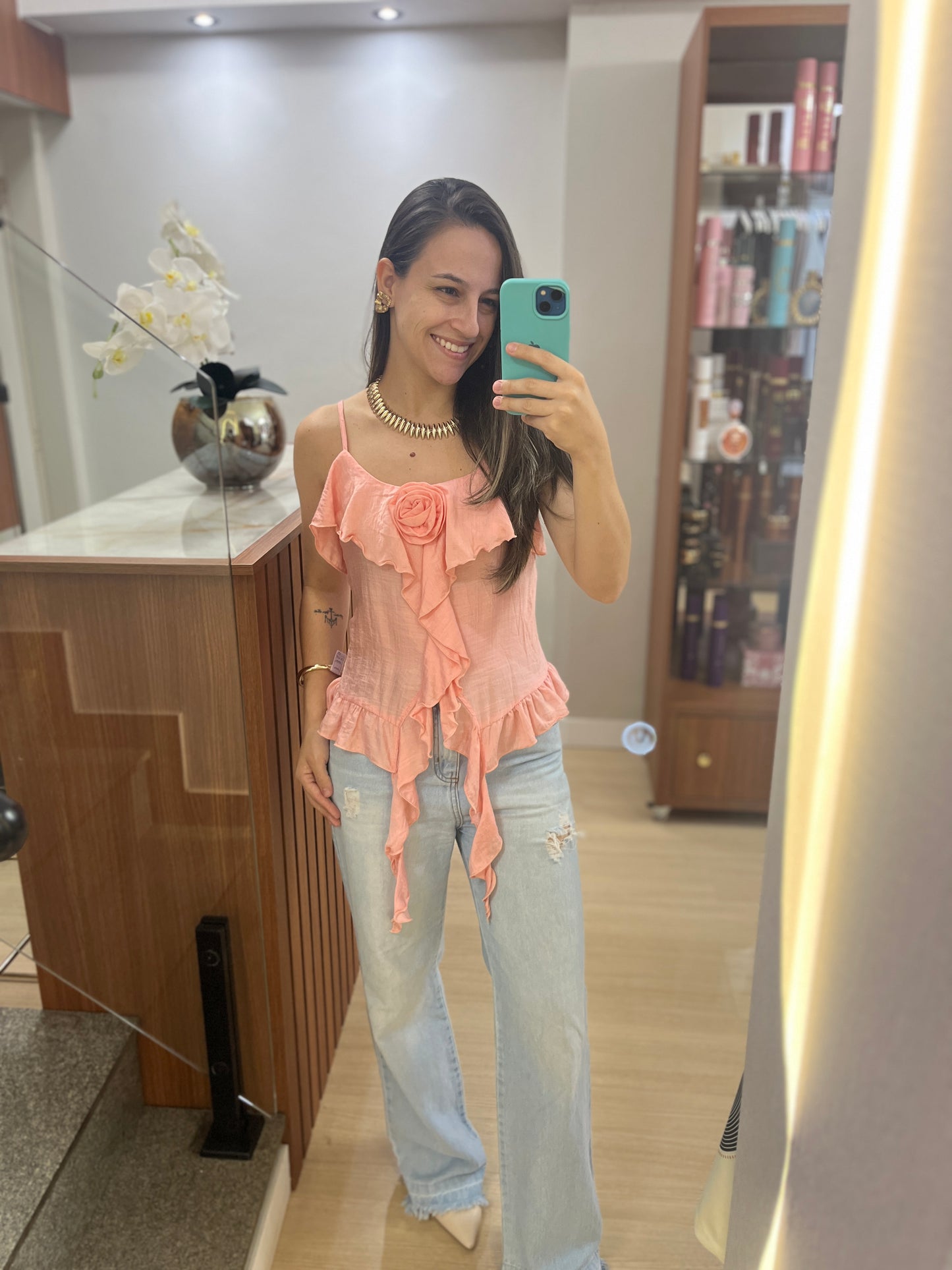 Blusa Rosa com Babados e Alça Regulável