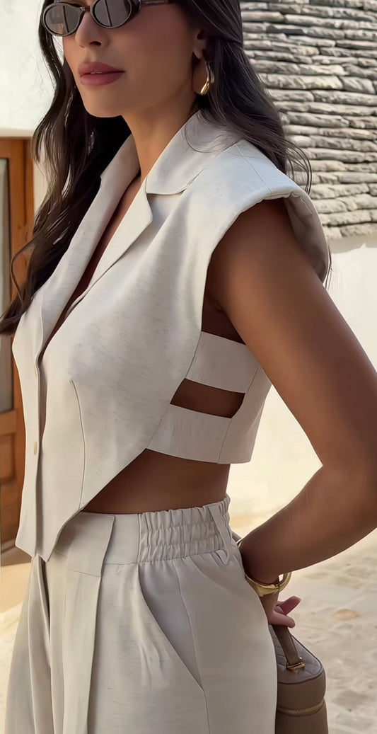 Conjunto Calça com Pregas e Blusa Assimétrica