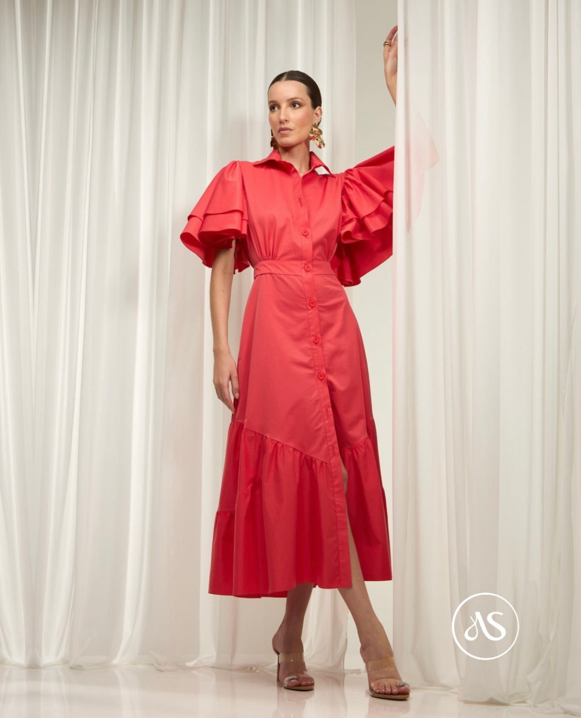 Vestido botões com manga de babados